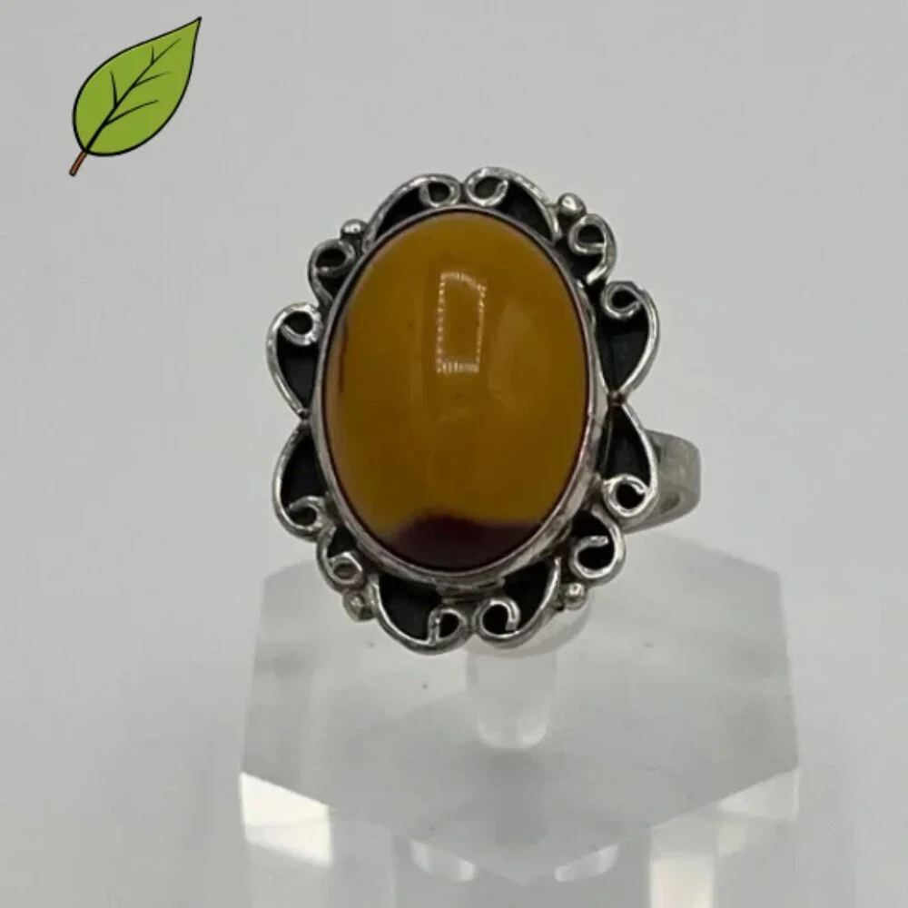 Vintage 7g Sterling Silver Baltic Egg Yolk Butterscotch Amber Statement Ring